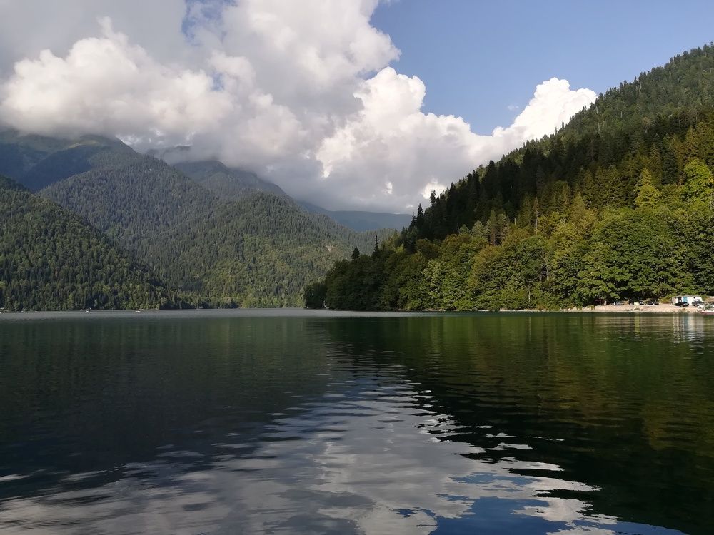 Гладь озера