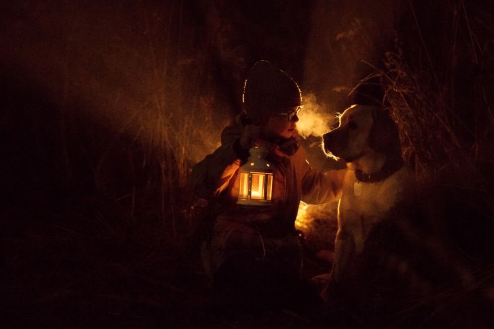 Тихо, а то найдут нас!