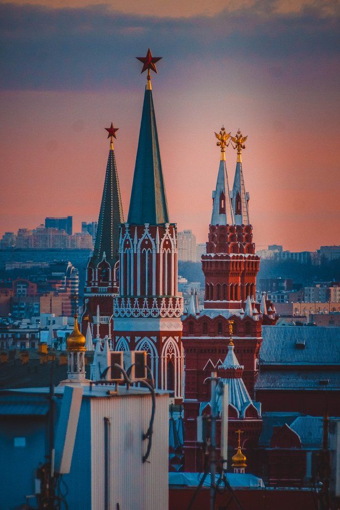 Golden heads of Moscow