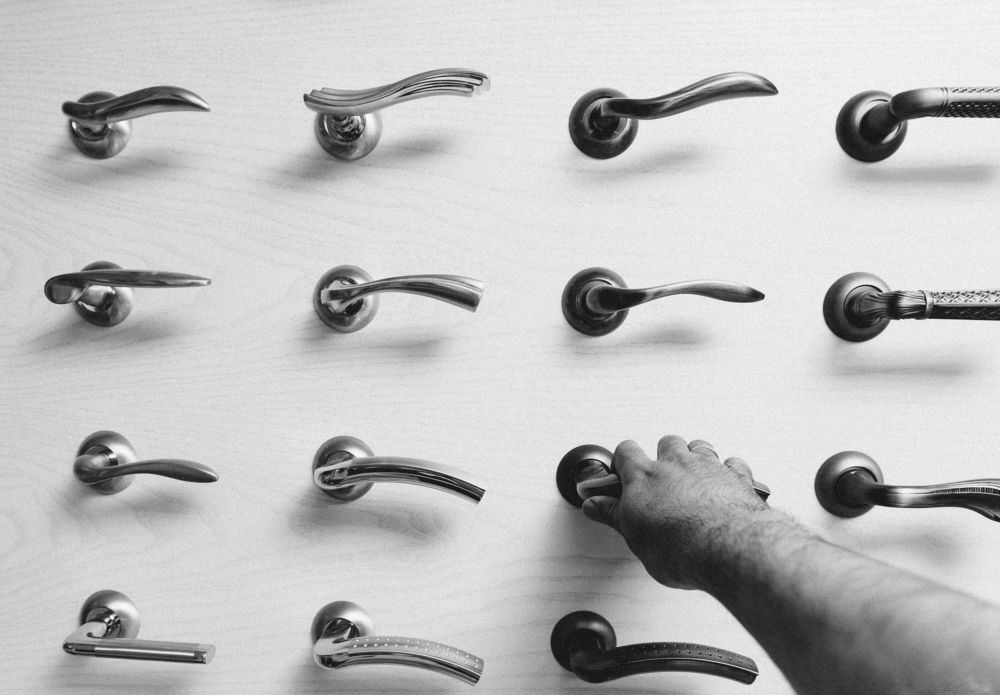 Открой дверь