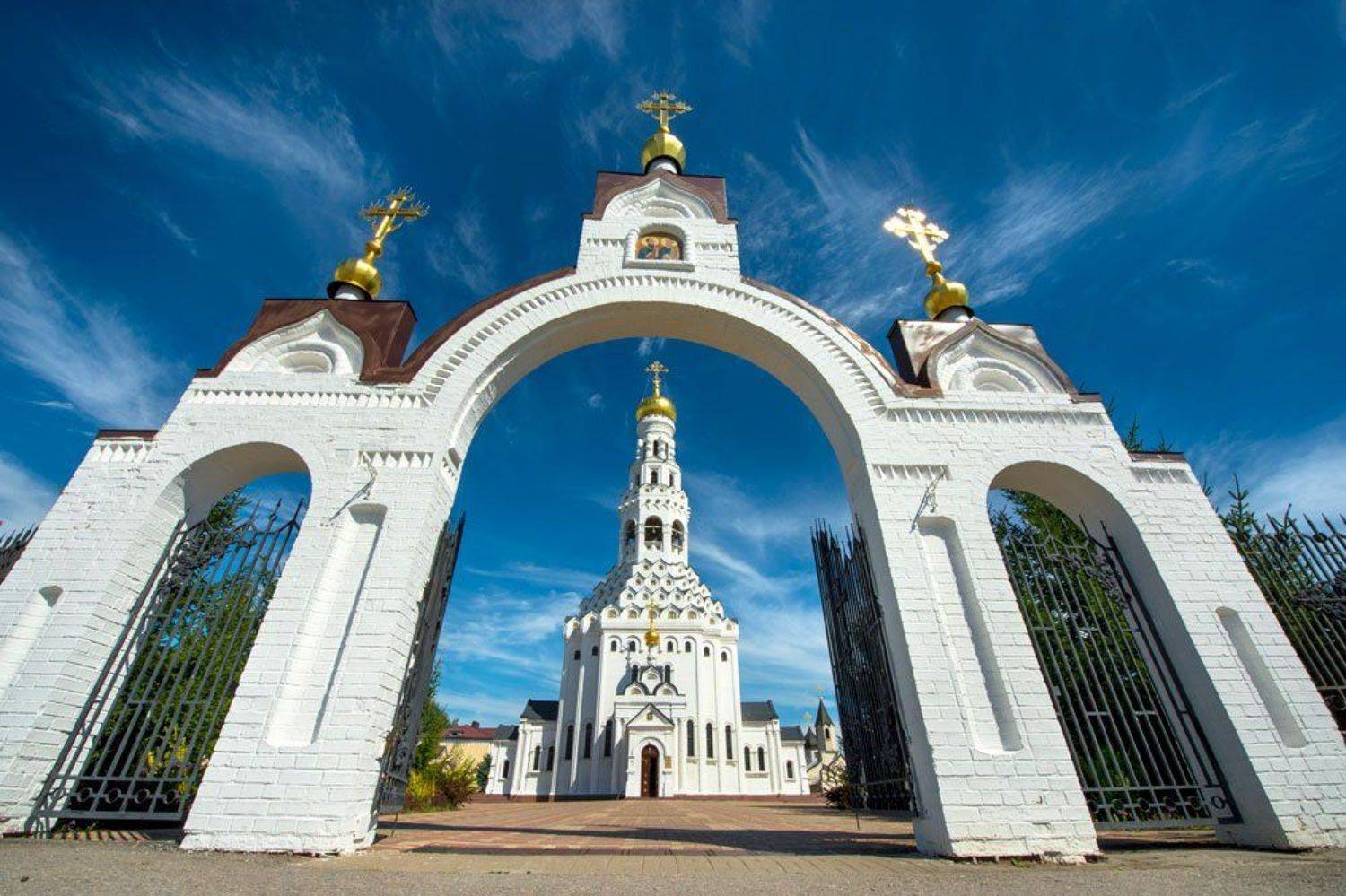 Храм Святых апостолов Петра и Павла