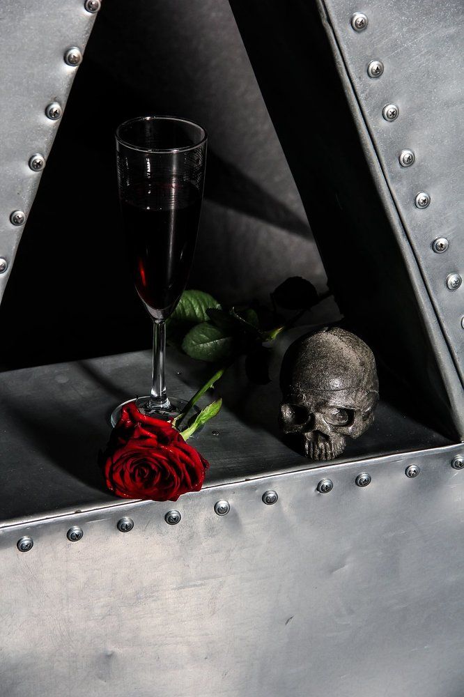 Вино и Роза