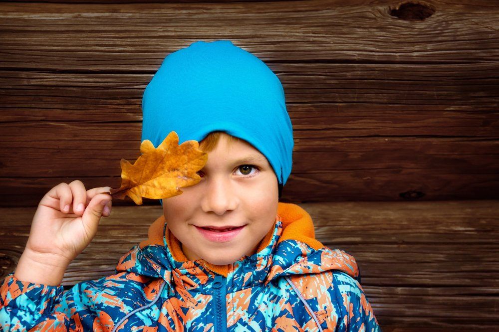 Сквозь лист