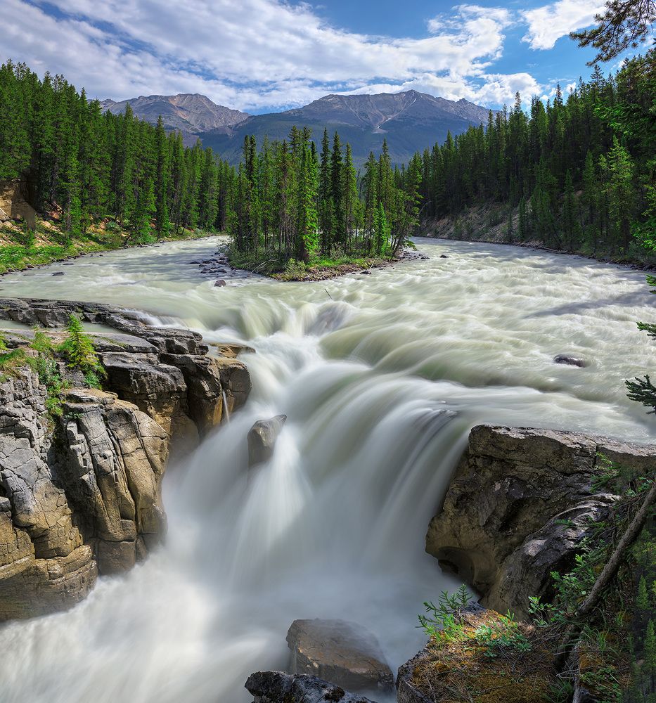 Sunwapta falls
