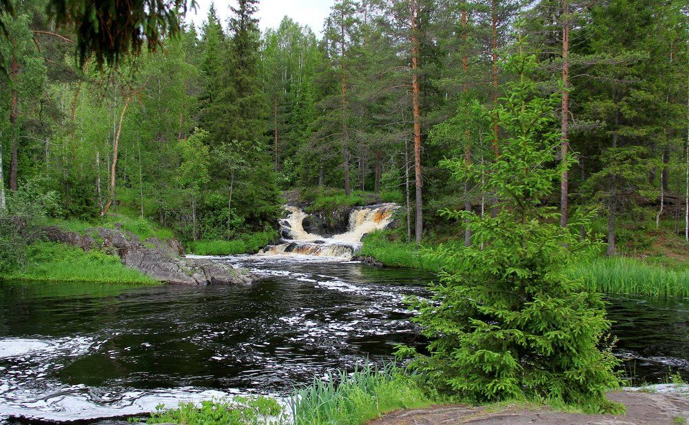 Рускеальские водопады.