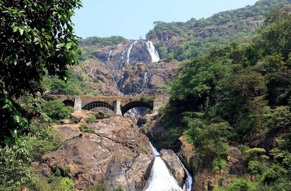 Водопад Дудхсагар