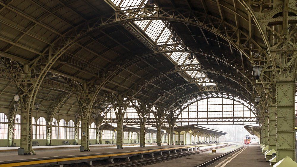 Витебский вокзал - старейший в России