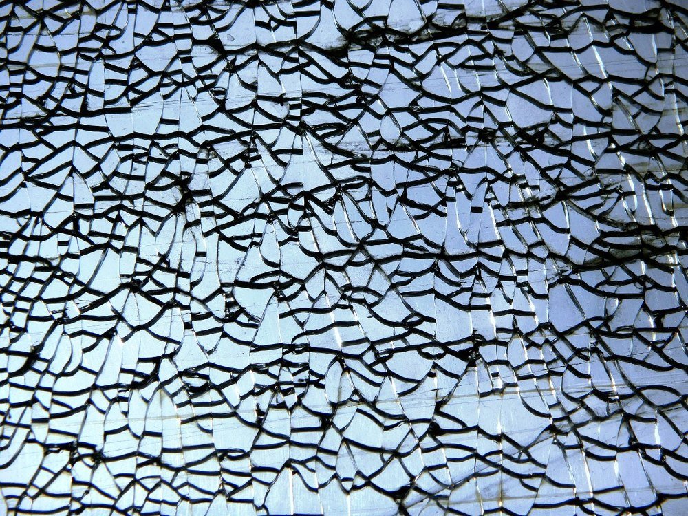 Разбитое городское небо