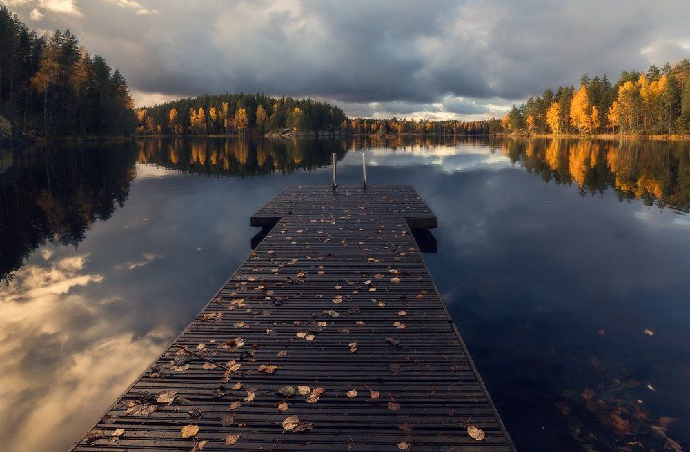 Вечером на озере.