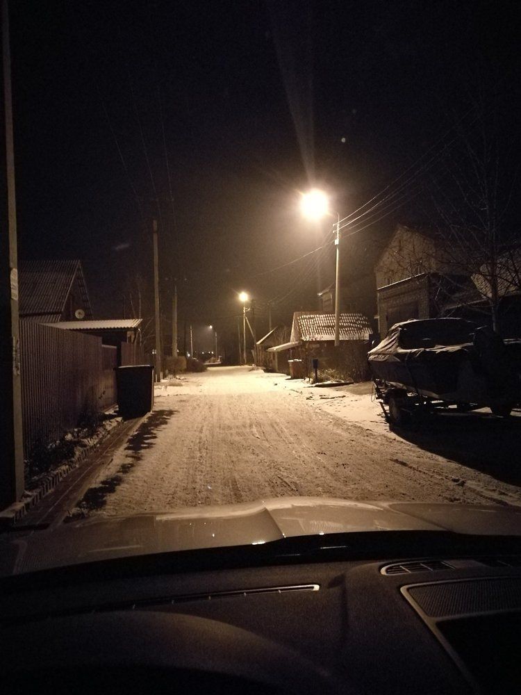 в переулке