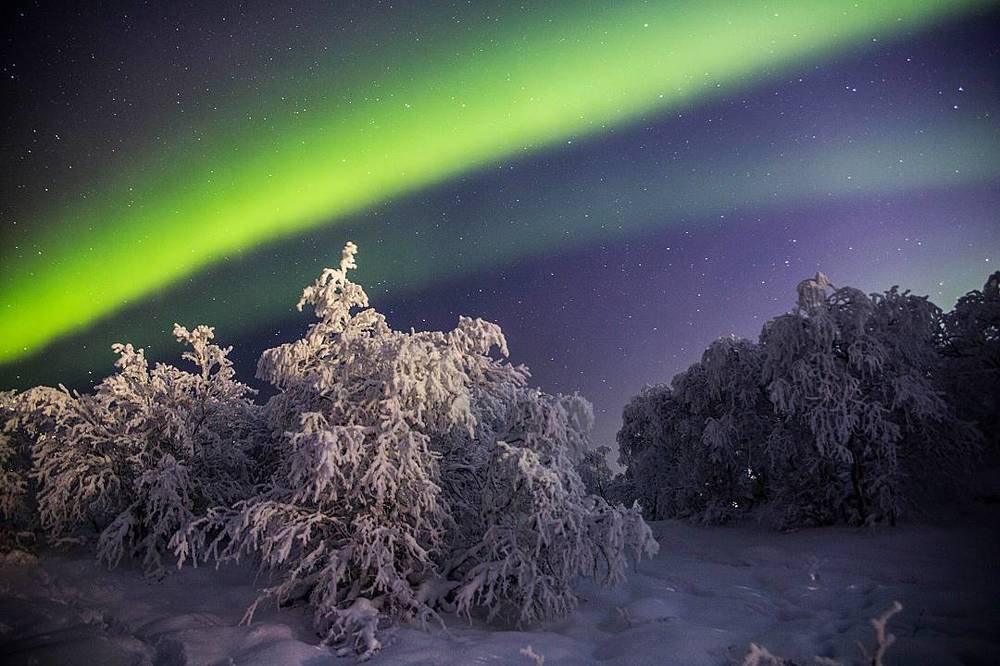 Двойная радуга из северного сияния