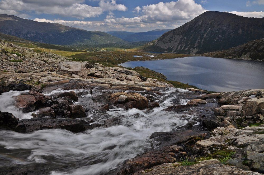 Водопад в Золотой Долине