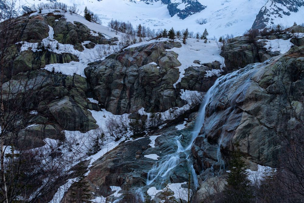 Алибекский водопад.