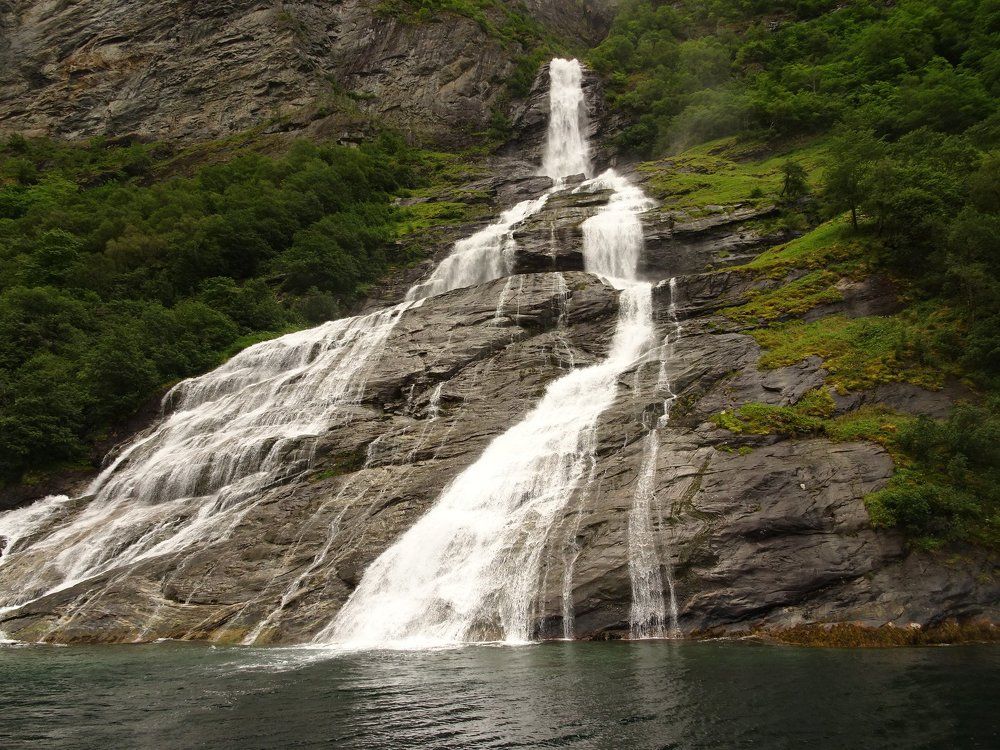 Водопад " Фата невесты"