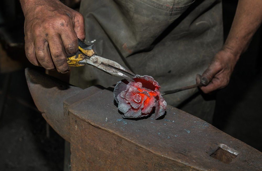 Рождение розы