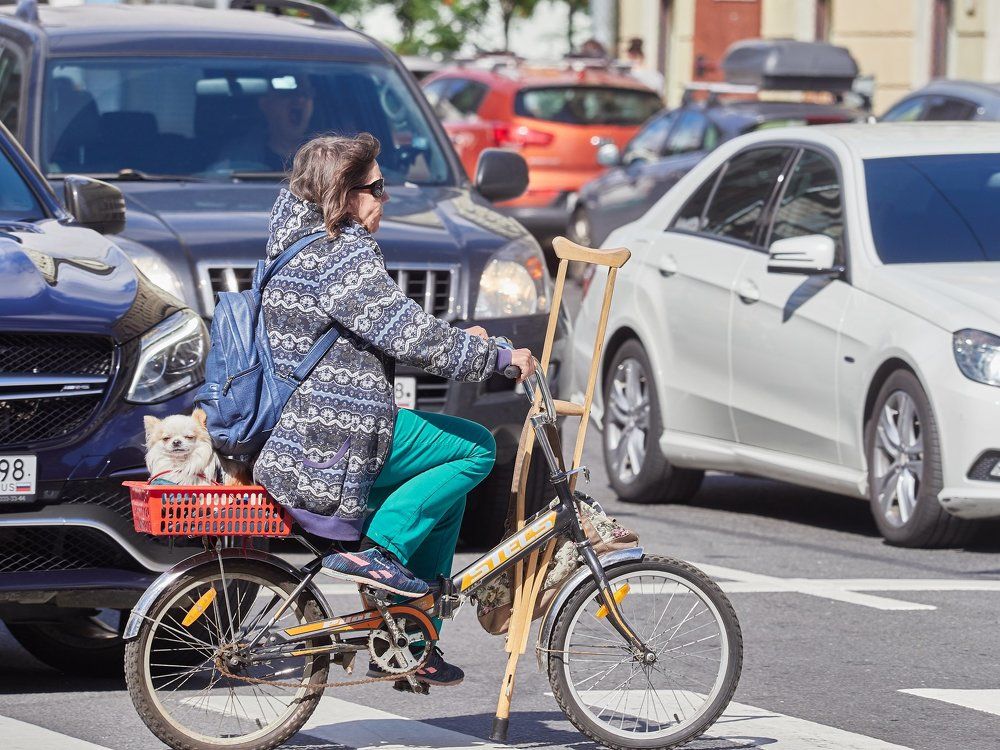 Всё своё вожу с собой