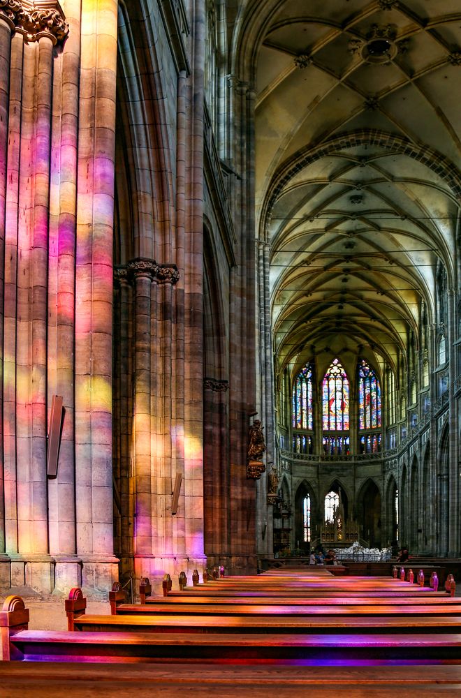 Предвечерний свет.