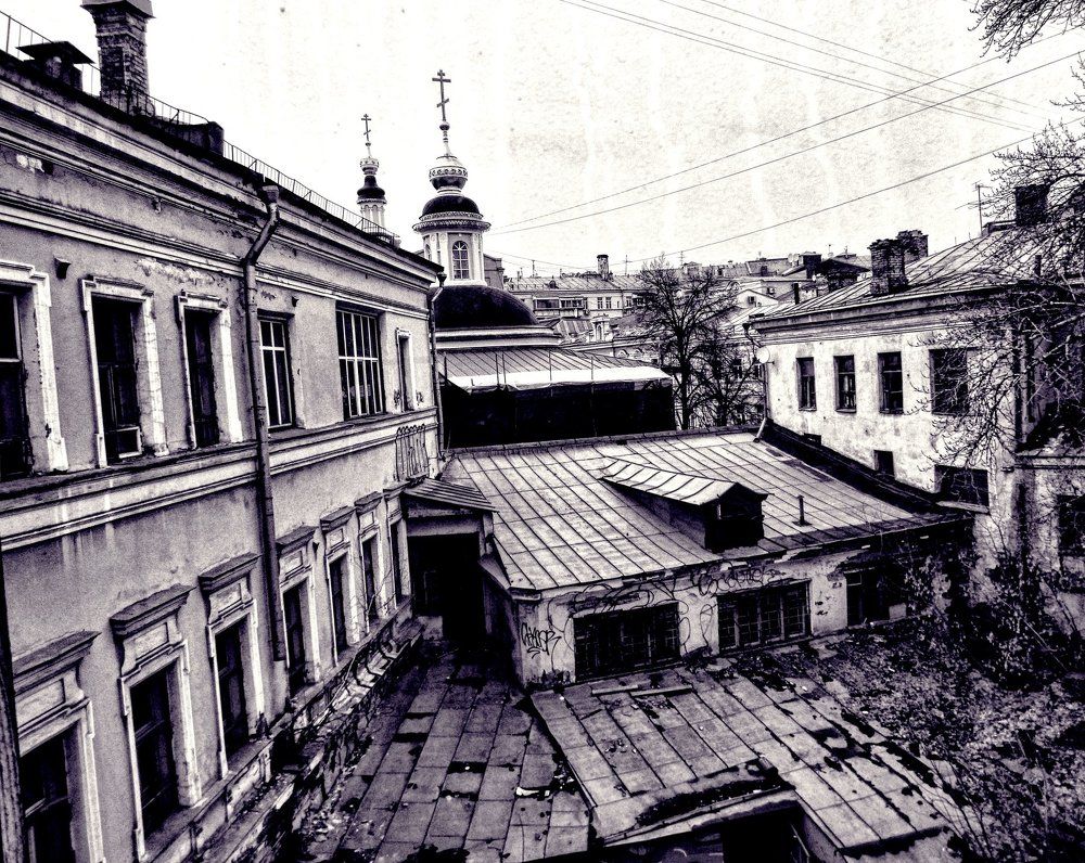 ..... Из окна ......