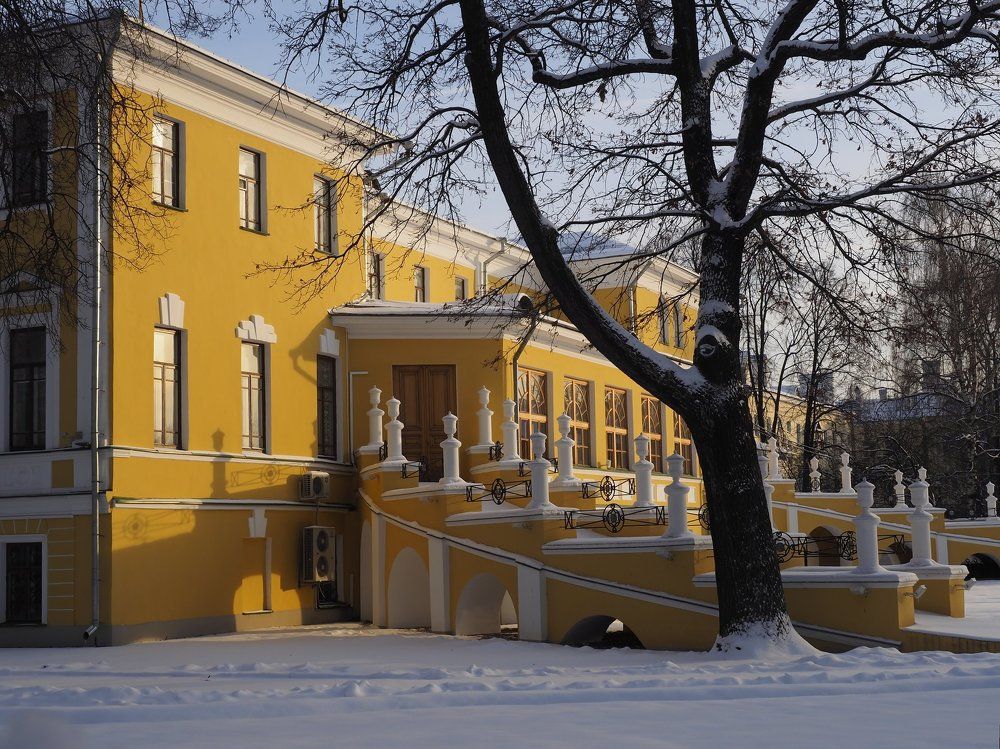 Губернаторский дом