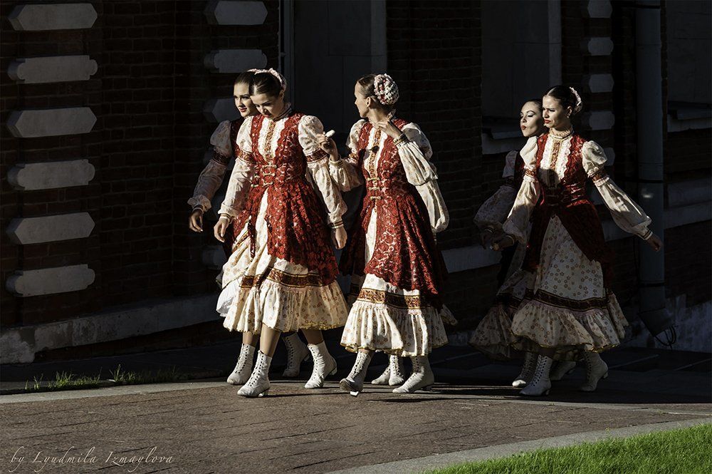 фольклерная группа