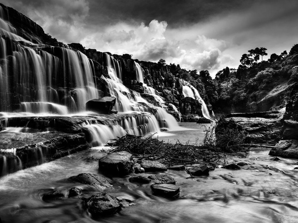 Водопад Понгур