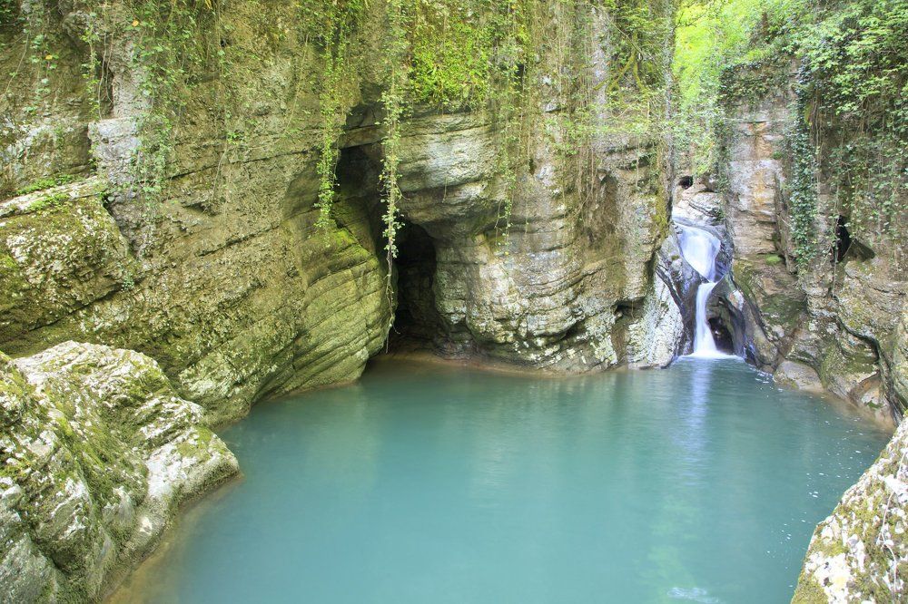 Верхний Агурский водопад