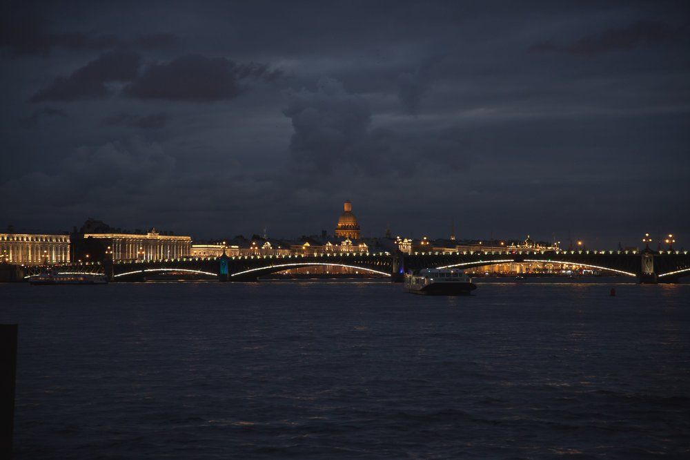 Троицкий мост