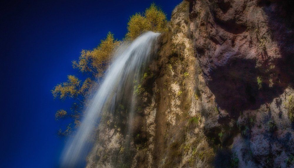 Водопад "Медовый".