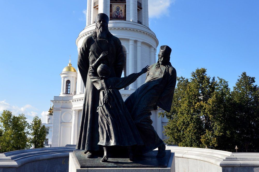 Возрождение...