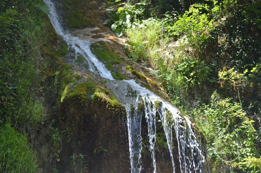 Абхазия. Водопад "мужские слёзы".