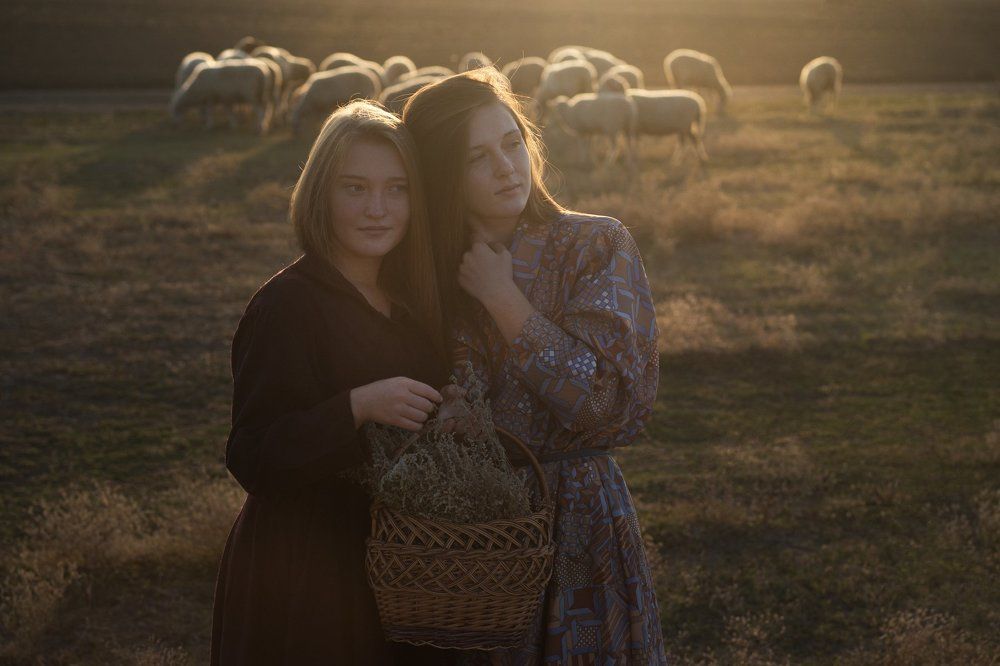 - Ох, какие ребята пошли...