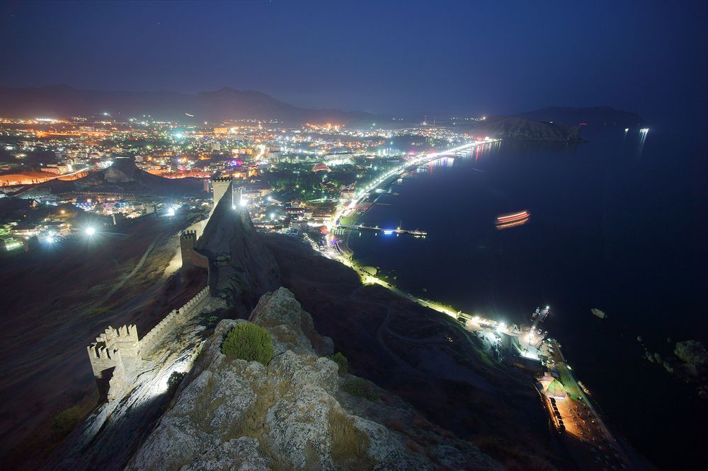 Судакская крепость, Ночь. Крым