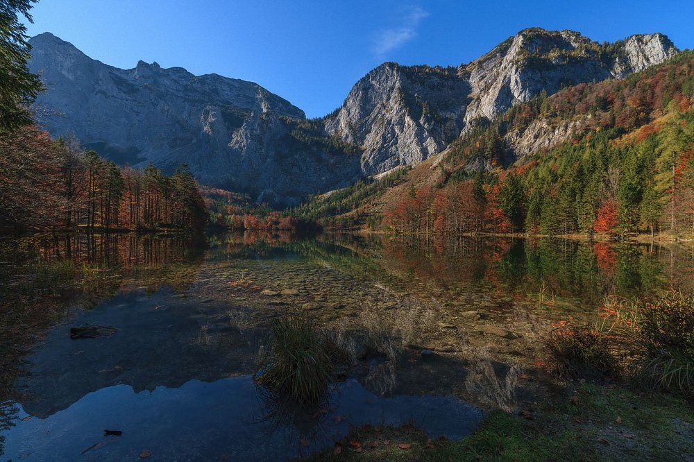 Осеннее озеро