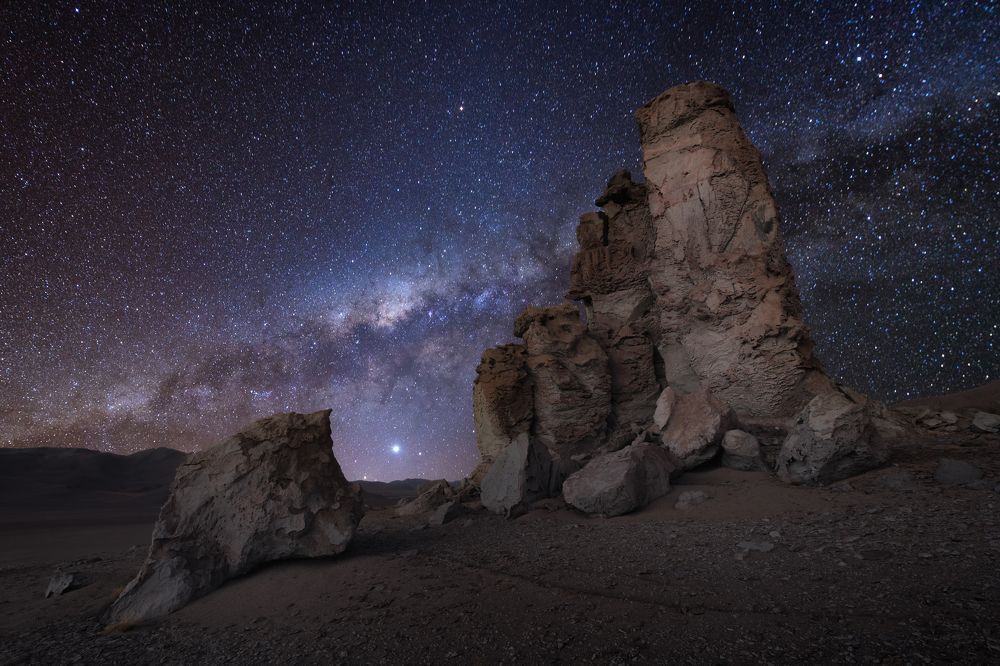 Ночь в пустыне Дали