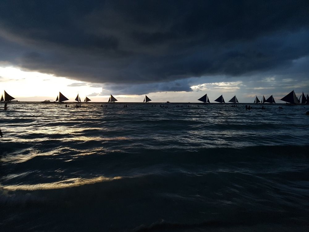 Природа с парусами