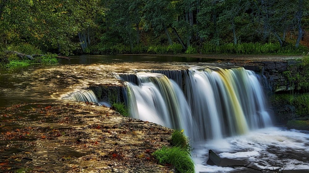 Keila Joa Waterfall 4