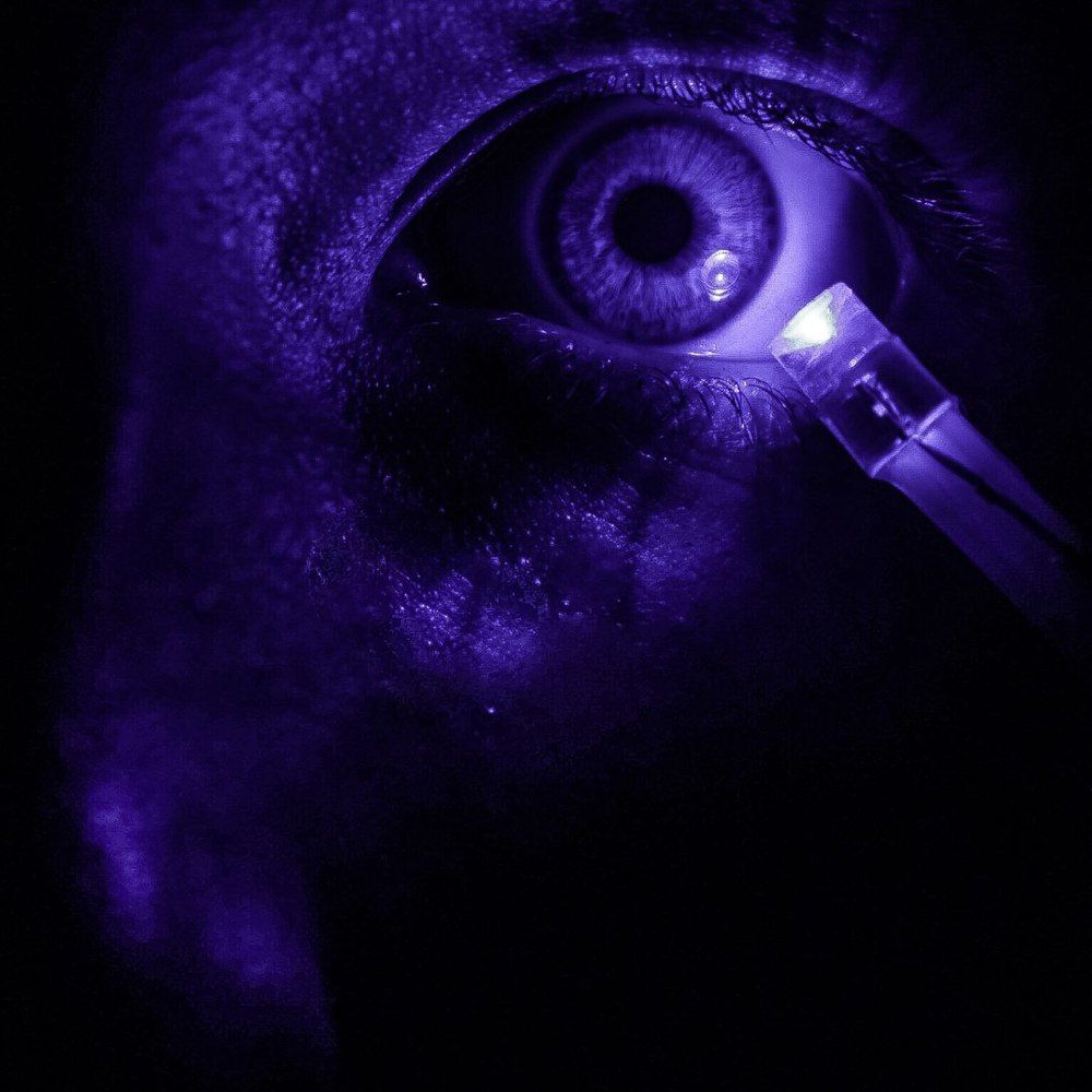 Глаза - окно, через которое виден наш внутренний мир.