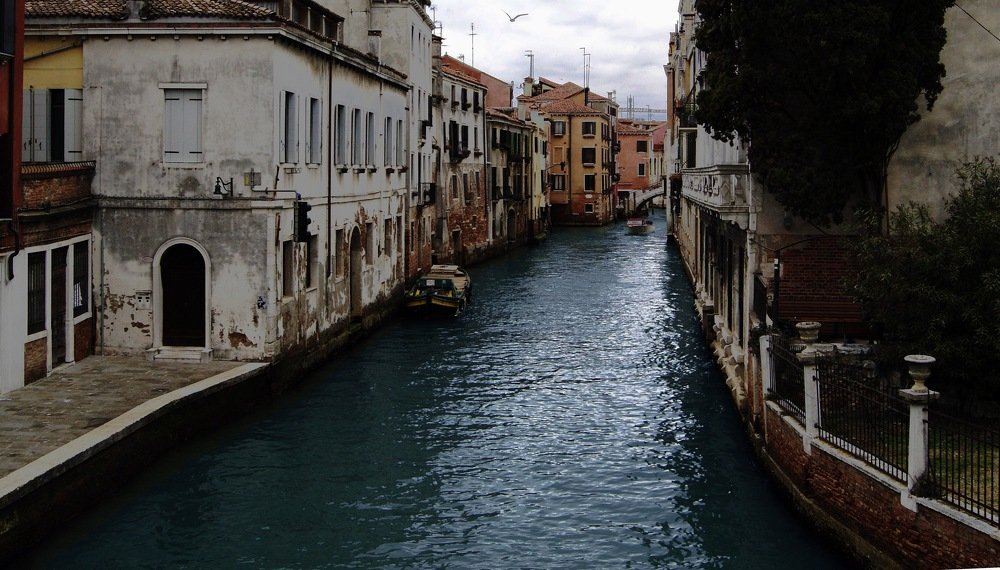 Venetian weekdays
