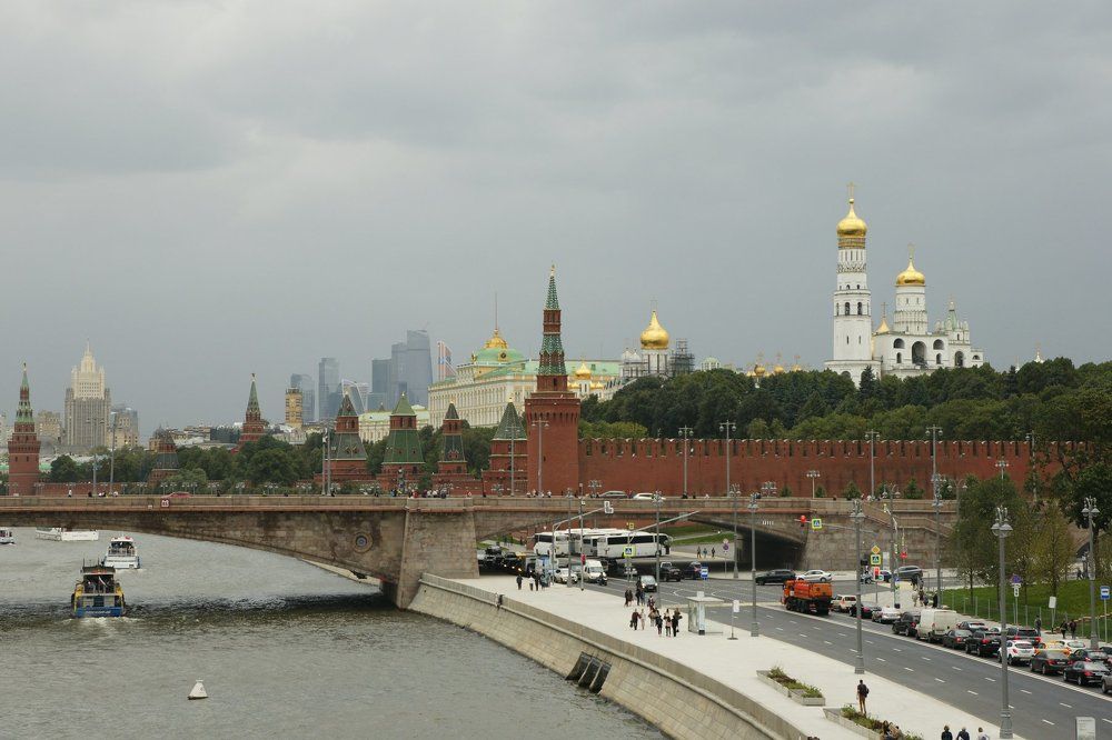 Три Москвы в одном кадре