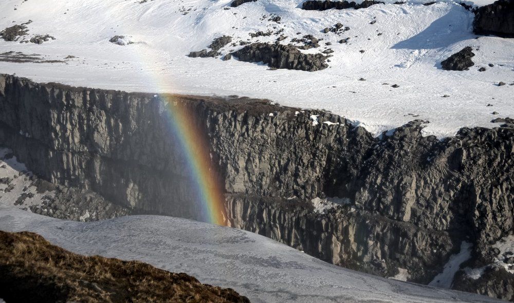Радуга в снегах