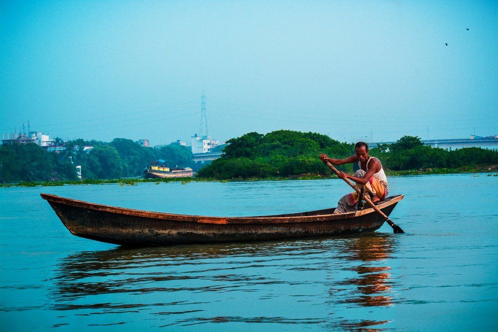 Boat man go to home