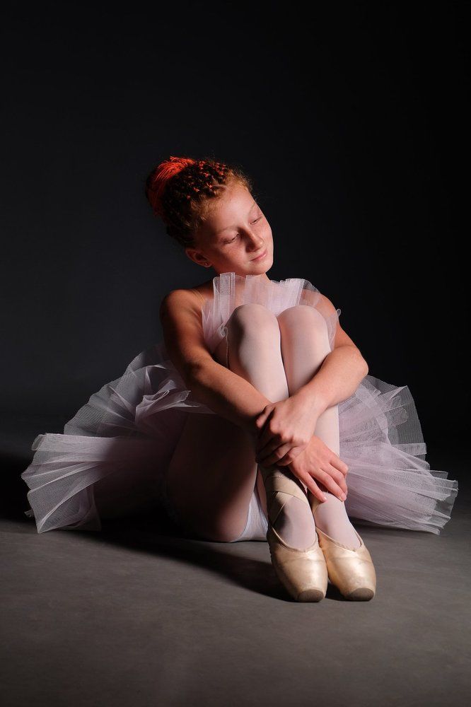 Опустилась на пол, чуть дыша.