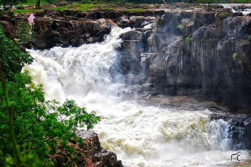 Randha Fall,bhandardara