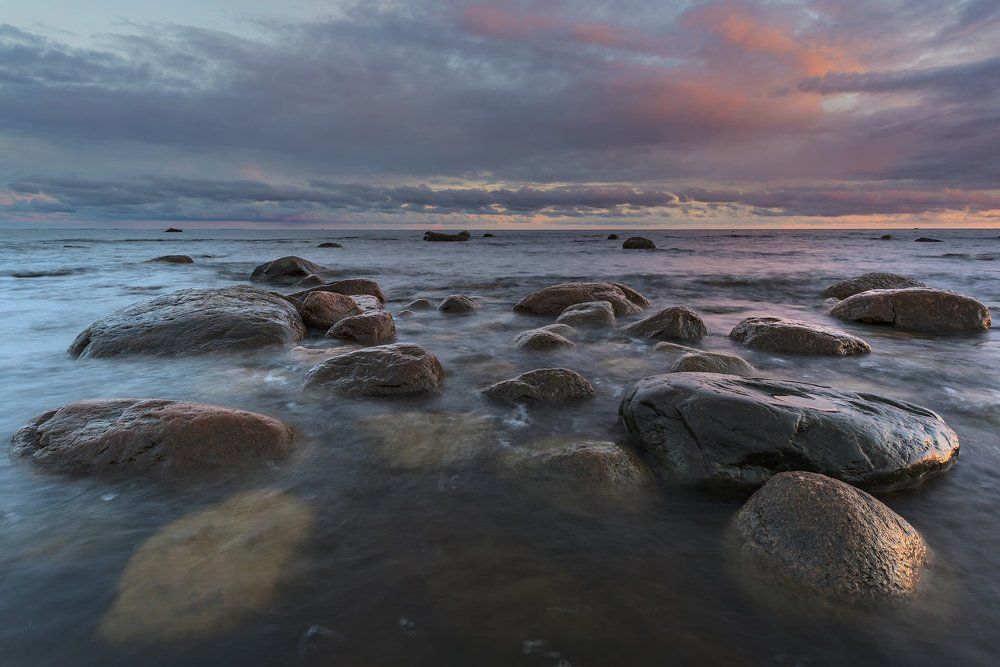 Вечер на камнях