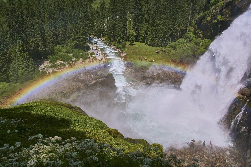 Радужный каскад