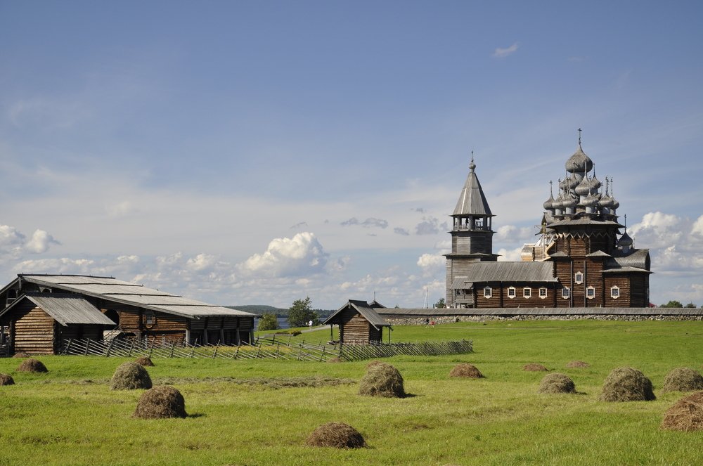 Кижи в августе