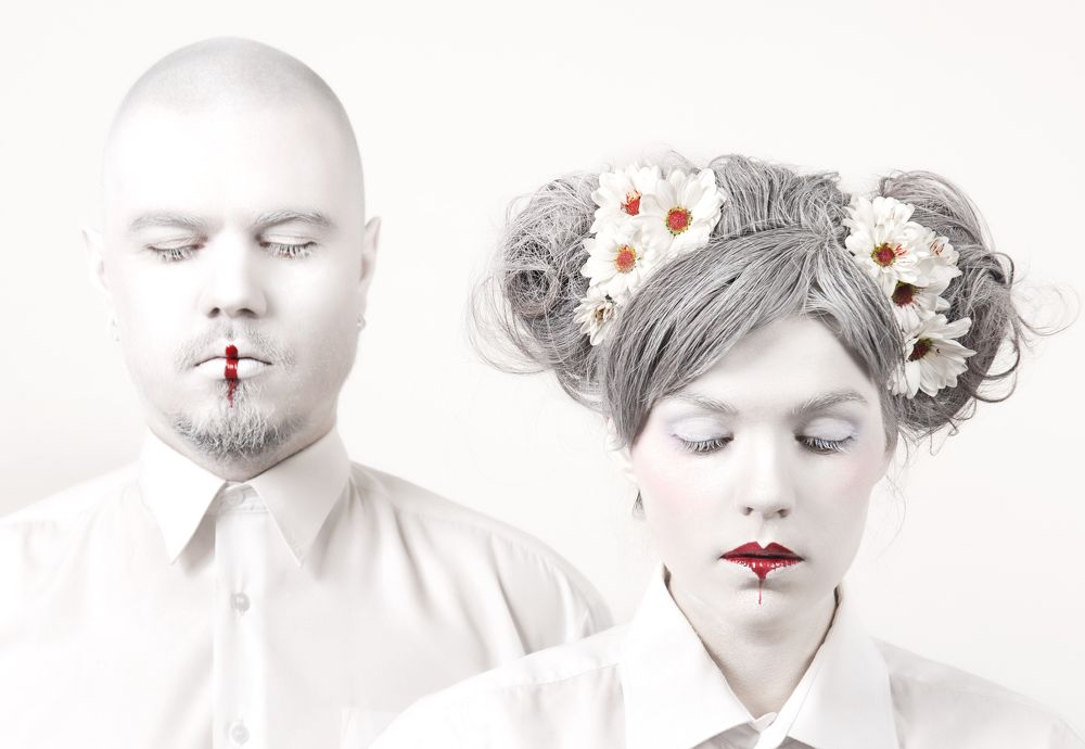 Меланхолия в белом