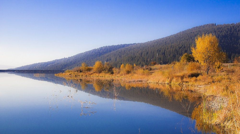 Autumn on the Lake of Frumoasa