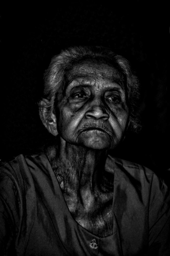 Looking the world through blind eyes