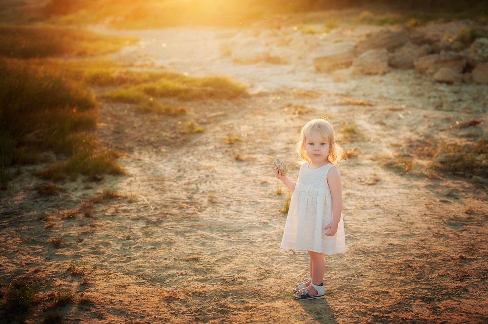 Когда у девочки два старших брата))